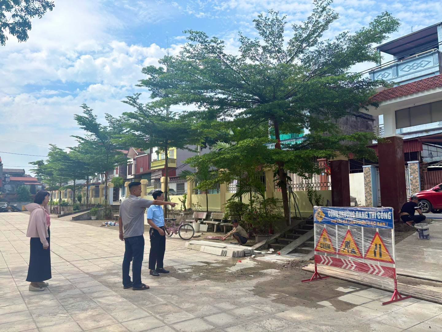 Xuyên lễ thi công tại Trường tiểu học Vũ Ninh 1