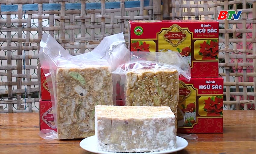 Bánh ngũ sắc 