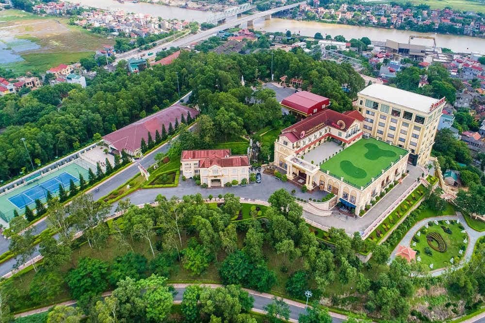 Khu nghỉ dưỡng Quốc tế Phượng Hoàng ảnh 4